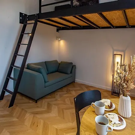 アパート Hillside7 Micro-loft